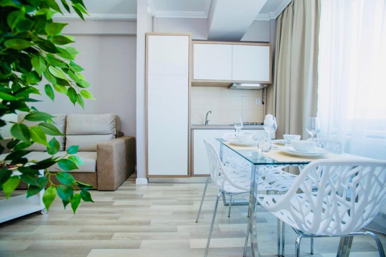 Apartament Crazy Summerland 마마이아 외부 사진